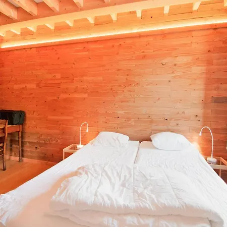 In Freyneux With Garden Freineux