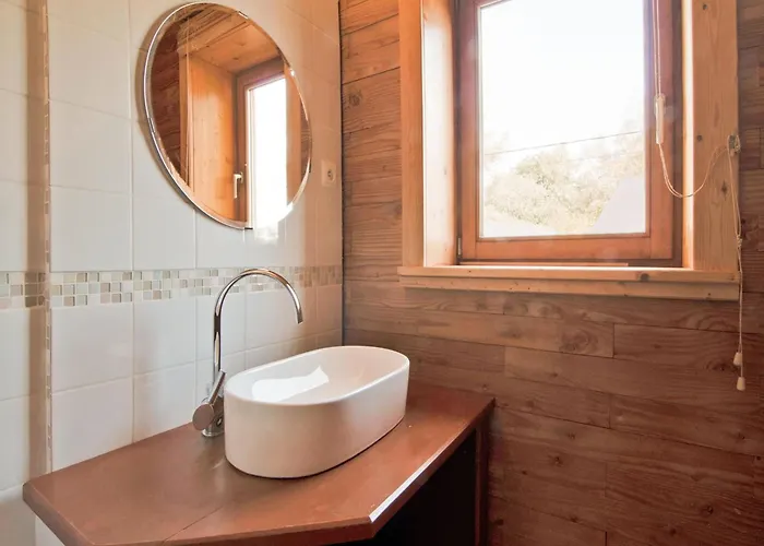 Villa In Freyneux With Garden